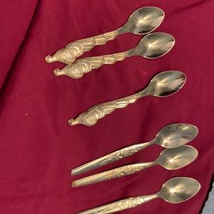 6 stainless steel gold plated spoons